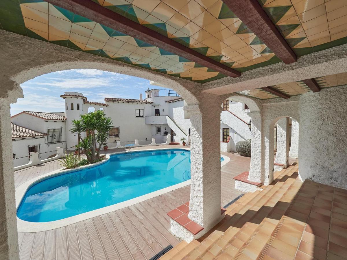 Azur Window Apartment Sitges Bagian luar foto